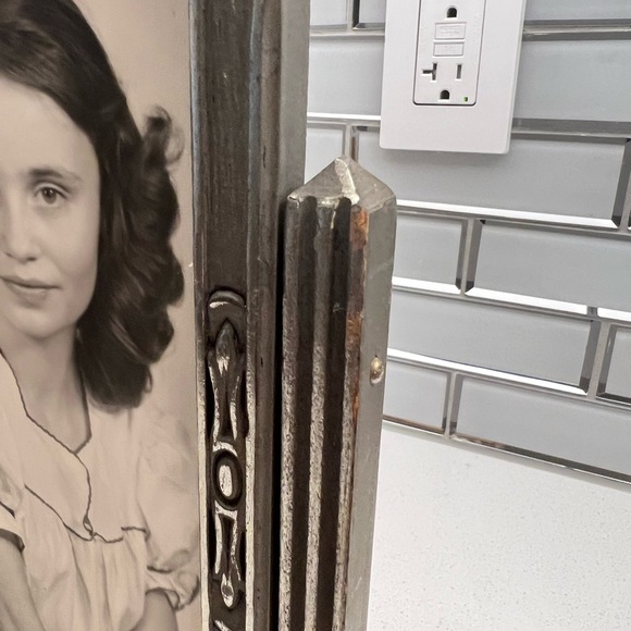 Vintage Art Deco Wood Swing Tilt Picture Frame 1930s Silver Gray - Picture 10 of 16